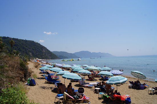 Παραλία Παχύ